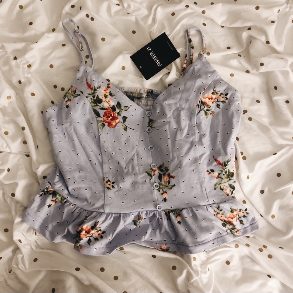 Cropped Floral Ruffled Top